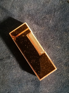 Briquet dunhill doré et laqué, parfait état 