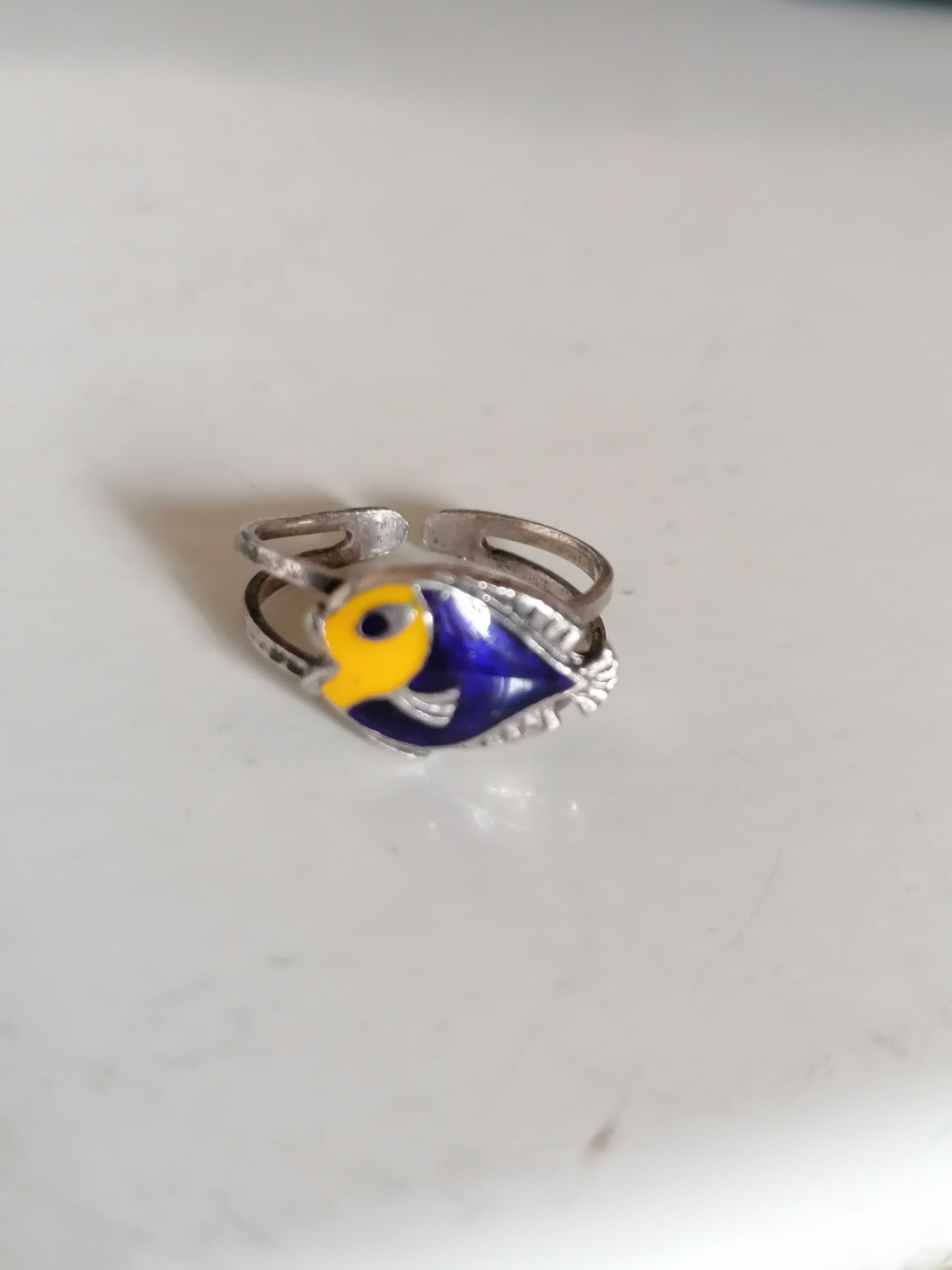 Petite bague argent avec poisson émailé