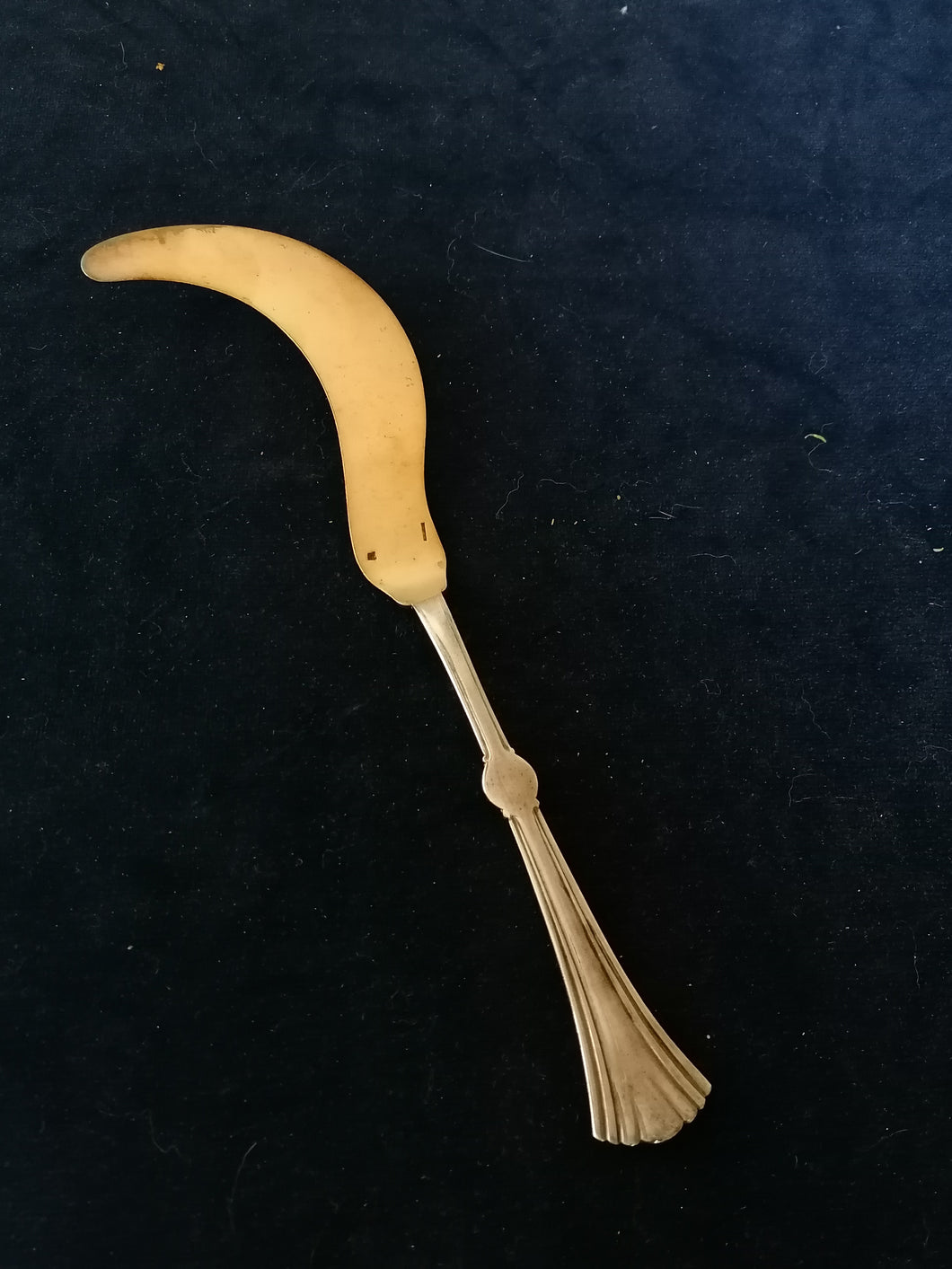 Christofle coûteau à glace pour bûche. Modèle rare. 