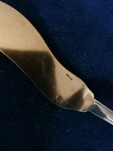 Charger l&#39;image dans la galerie, Christofle coûteau à glace pour bûche. Modèle rare. 
