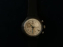 Charger l&#39;image dans la galerie, Swatch 1997 Chrono et alarme quartz fonctionne.
