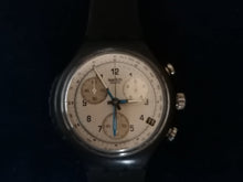 Charger l&#39;image dans la galerie, Swatch 1997 Chrono et alarme quartz fonctionne.
