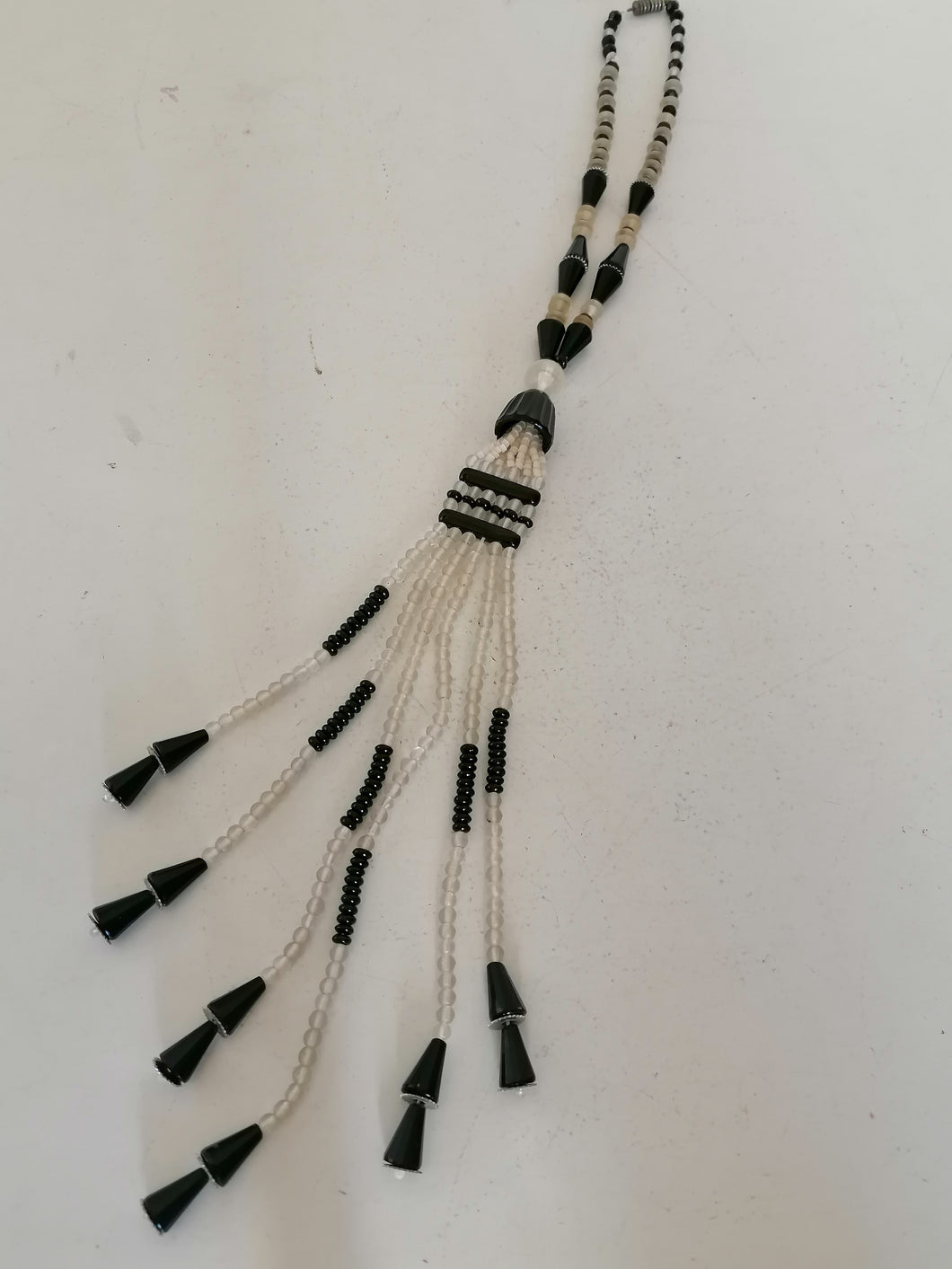 Collier art déco perles en verre 