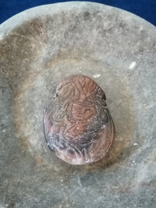 Amulette Talisman  en terre cuite ,  divinité maya ou aztec.  Époque à déterminer