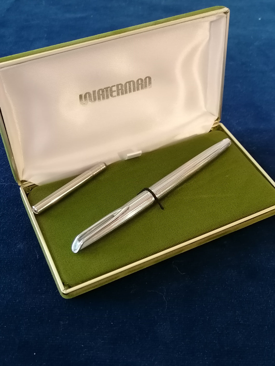 Waterman stylo plume bec en or 18k vers 1960-70